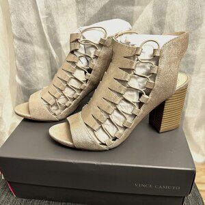 Vince Camuto *NIB* Metallic Beige Sandals / Heels size 10w